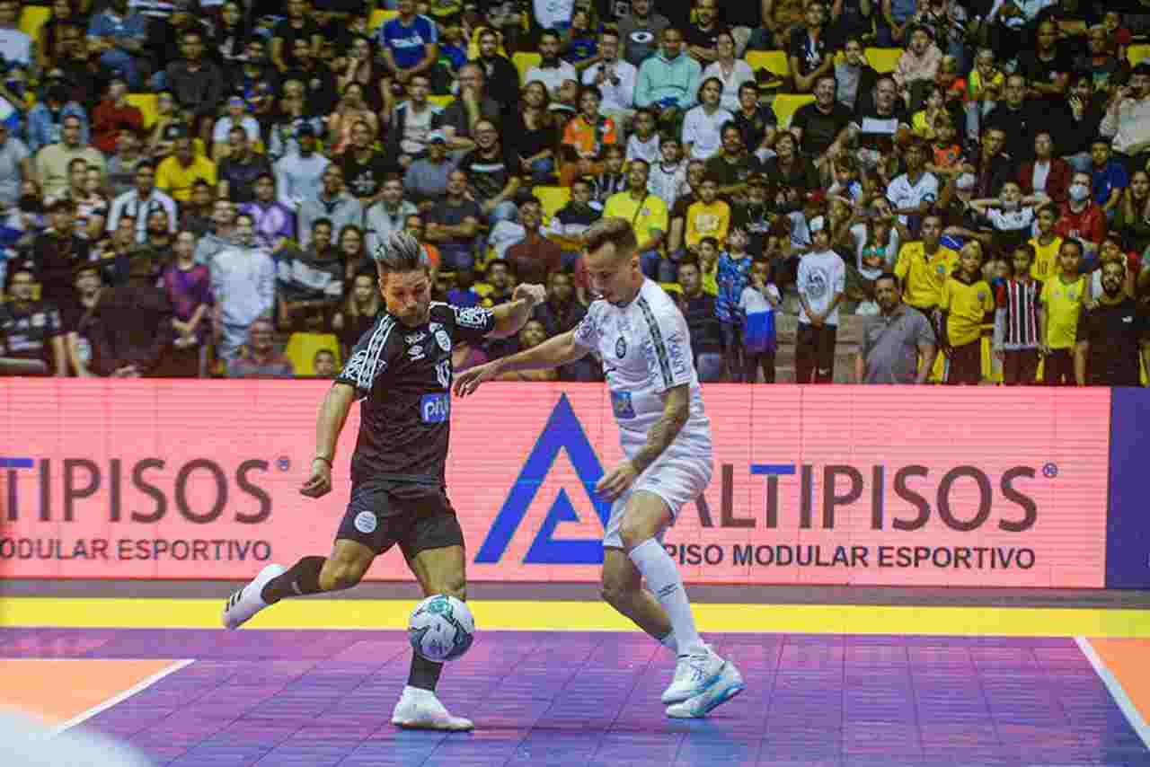 Falcão: 'Futsal não se vende bem, mas tem potencial