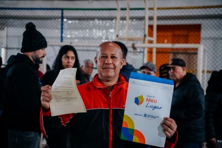 Com avanço das políticas habitacionais, São Bernardo entrega 947 escrituras nas regiões do Grande Alvarenga e Dos Casa